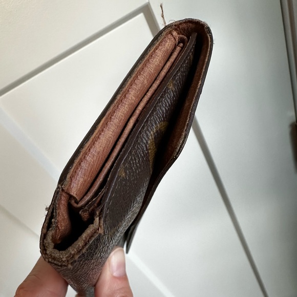 Louis Vuitton Mono Trifold Wallet - Picture 5 of 11